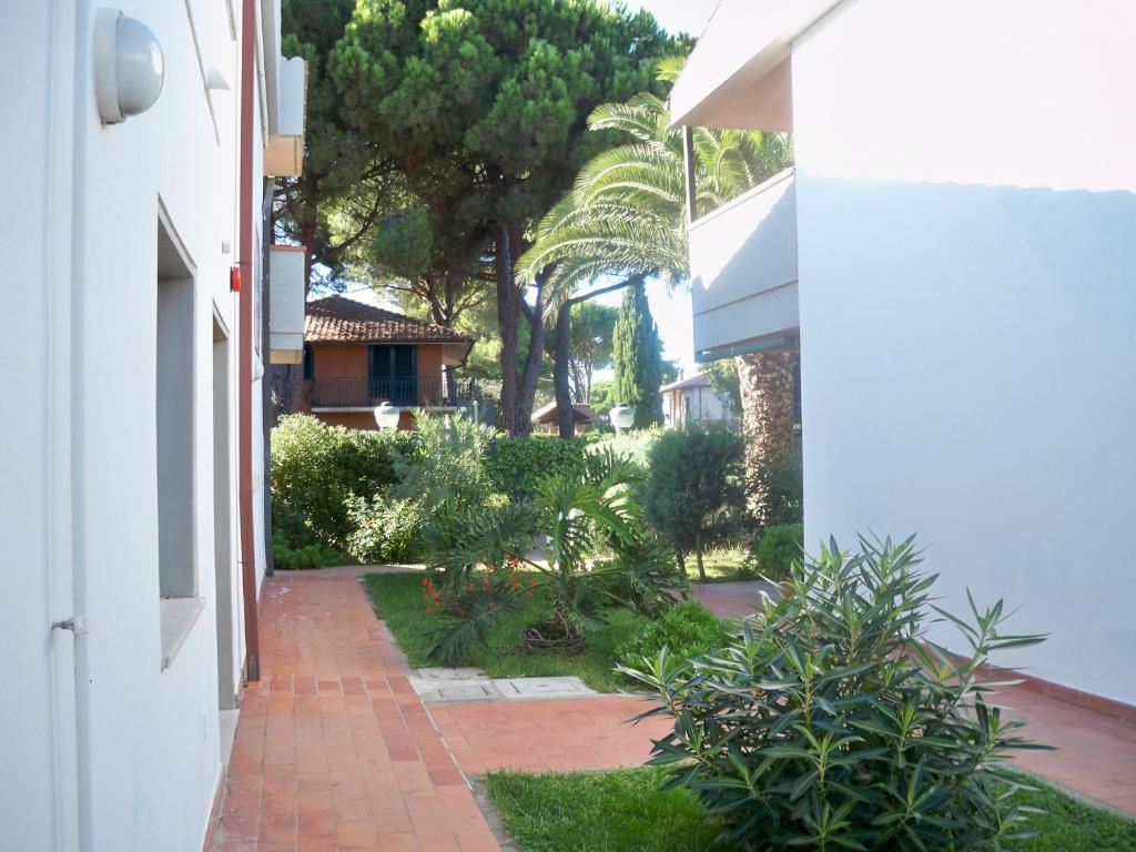 Rta Airone Aparthotel Ορμπετέλλο Εξωτερικό φωτογραφία